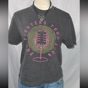 Foo fighters Gray Graphic Tee - Short Sleeve